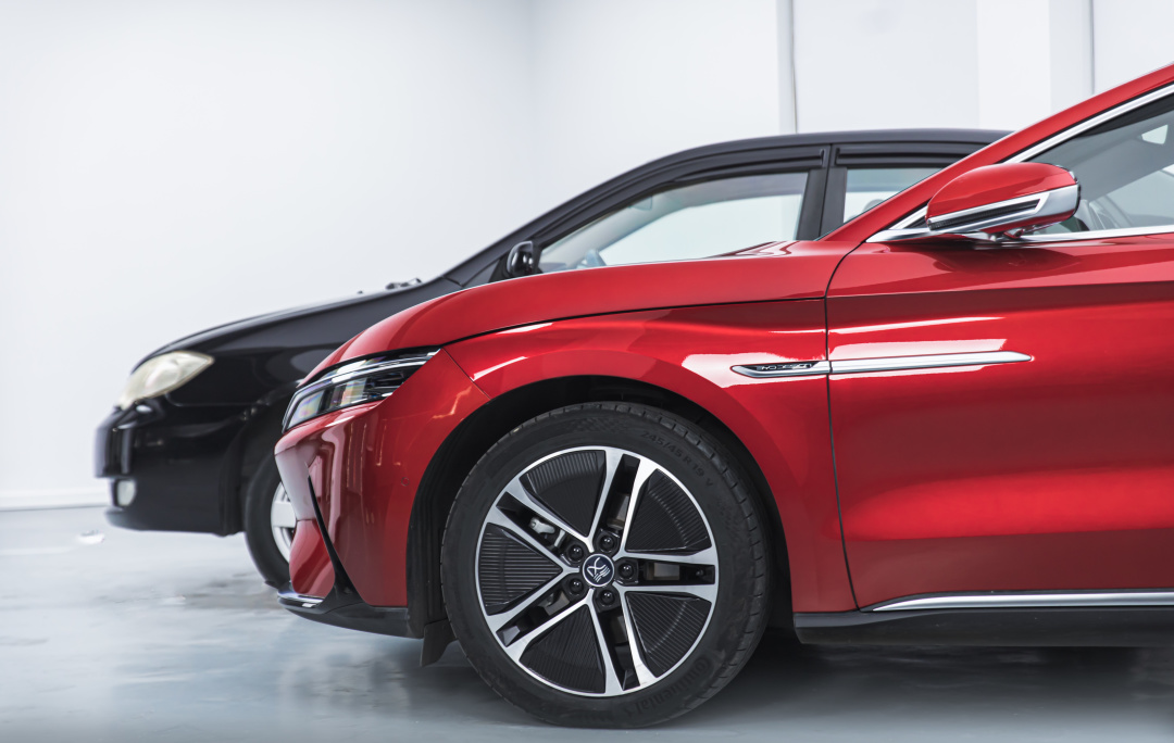 从国车到国民车的蜕变红旗,转变国产汽车印象的优秀车