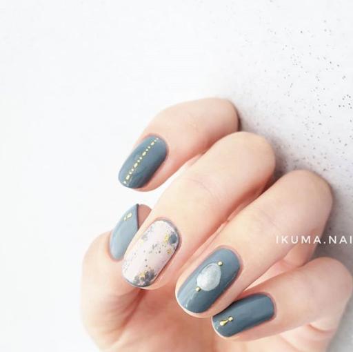 美甲蓝色和雾霾蓝,怎么调雾霾蓝色美甲