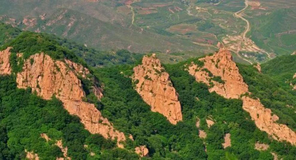 辽西大山深处的一座废弃的军工厂,辽宁省辉煌的军工城