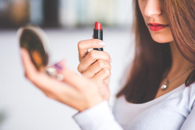 双十一大牌美妆哪些该买,双十一美妆之争