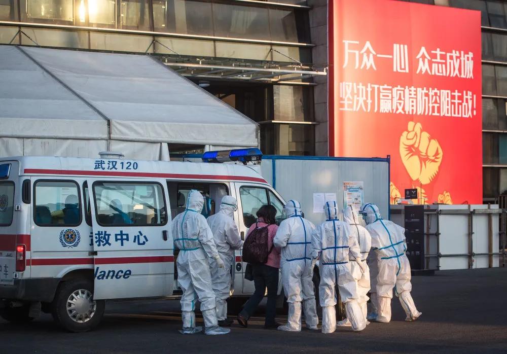 沧海横流尽显英雄本色中流砥柱,沧海横流显英雄本色