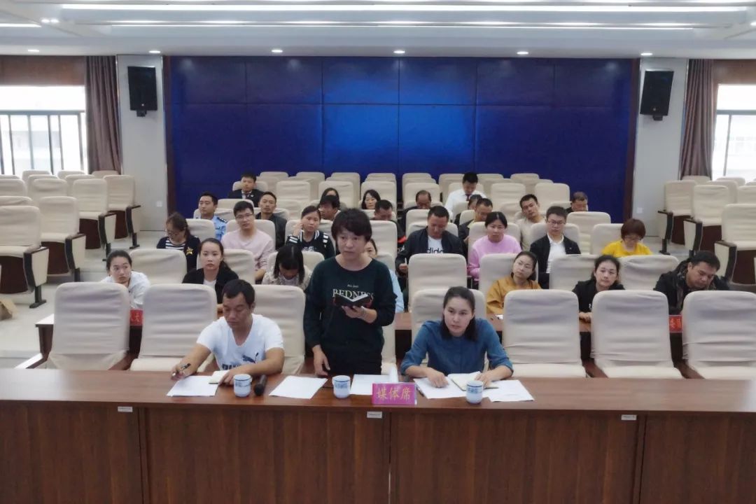 守护公正保护公益---景东检察召开学《决定》见行动守护公益新闻发布会