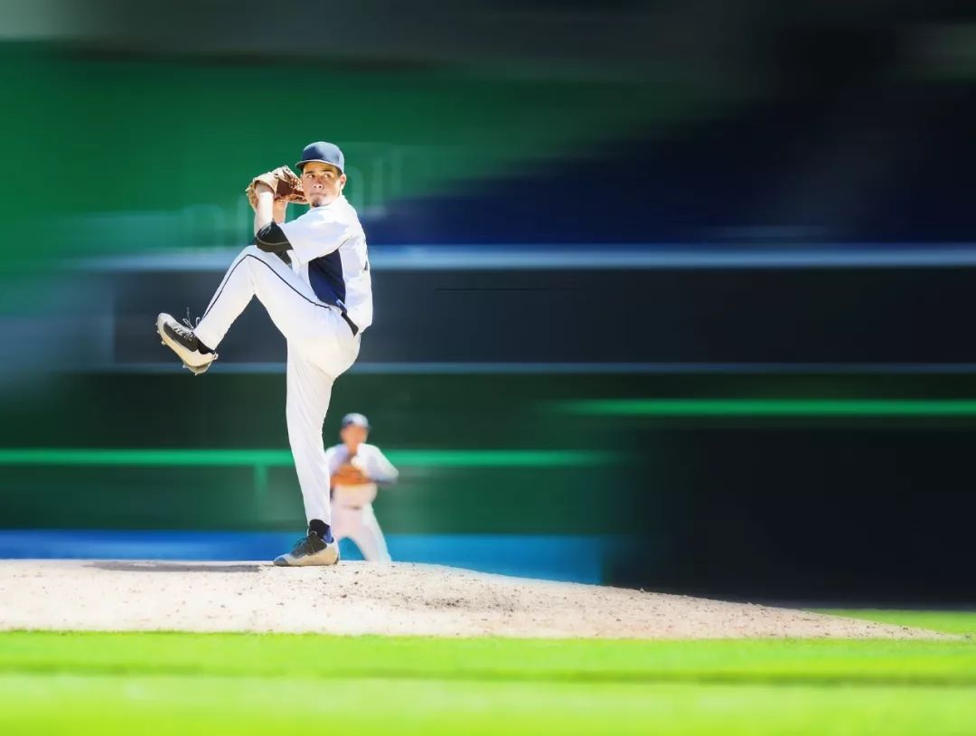 棒球专项训练营之特殊训练,棒球训练老是弄不准怎么办