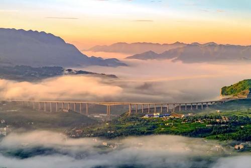 云南人口大变迁,云南镇雄历史古城