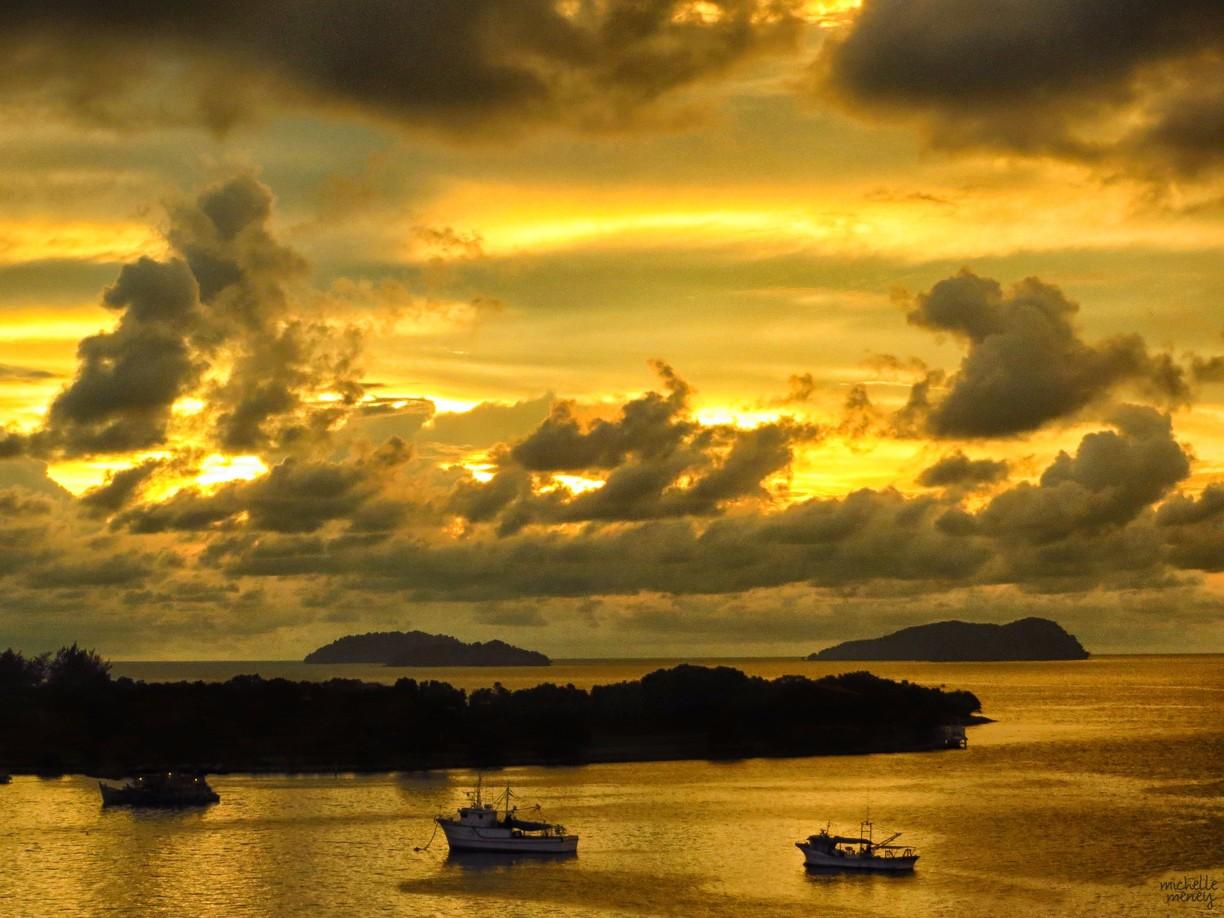 出国去哪儿玩便宜又好玩,国外旅游吃海鲜最便宜旅游胜地