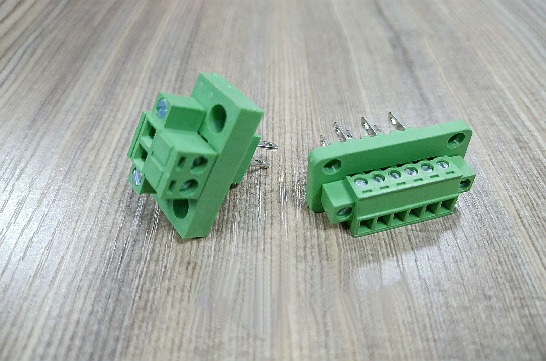 宸ヤ笟骞虫澘鐢佃剳鎺ョ嚎绔瓙,宸ヤ笟骞虫澘鐢佃剳鍥藉鏍囧噯