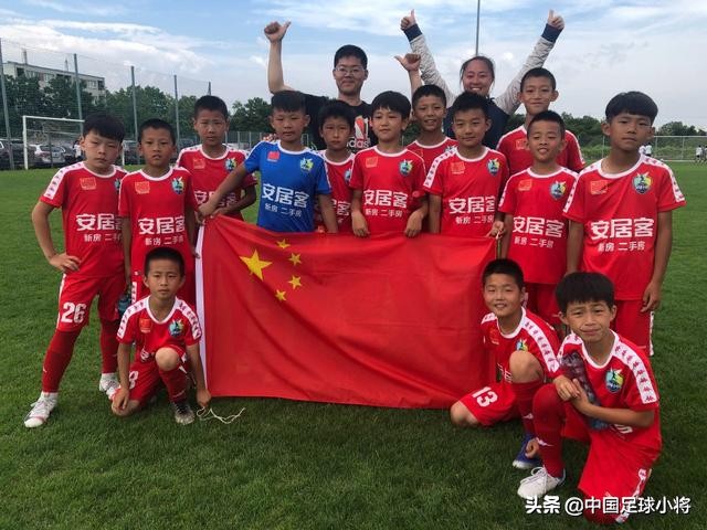 中国足球小将战胜河床全场,中国男足挺进18强大获全胜