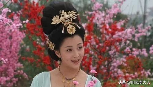 殷桃前夫受审,樱桃和水蜜桃