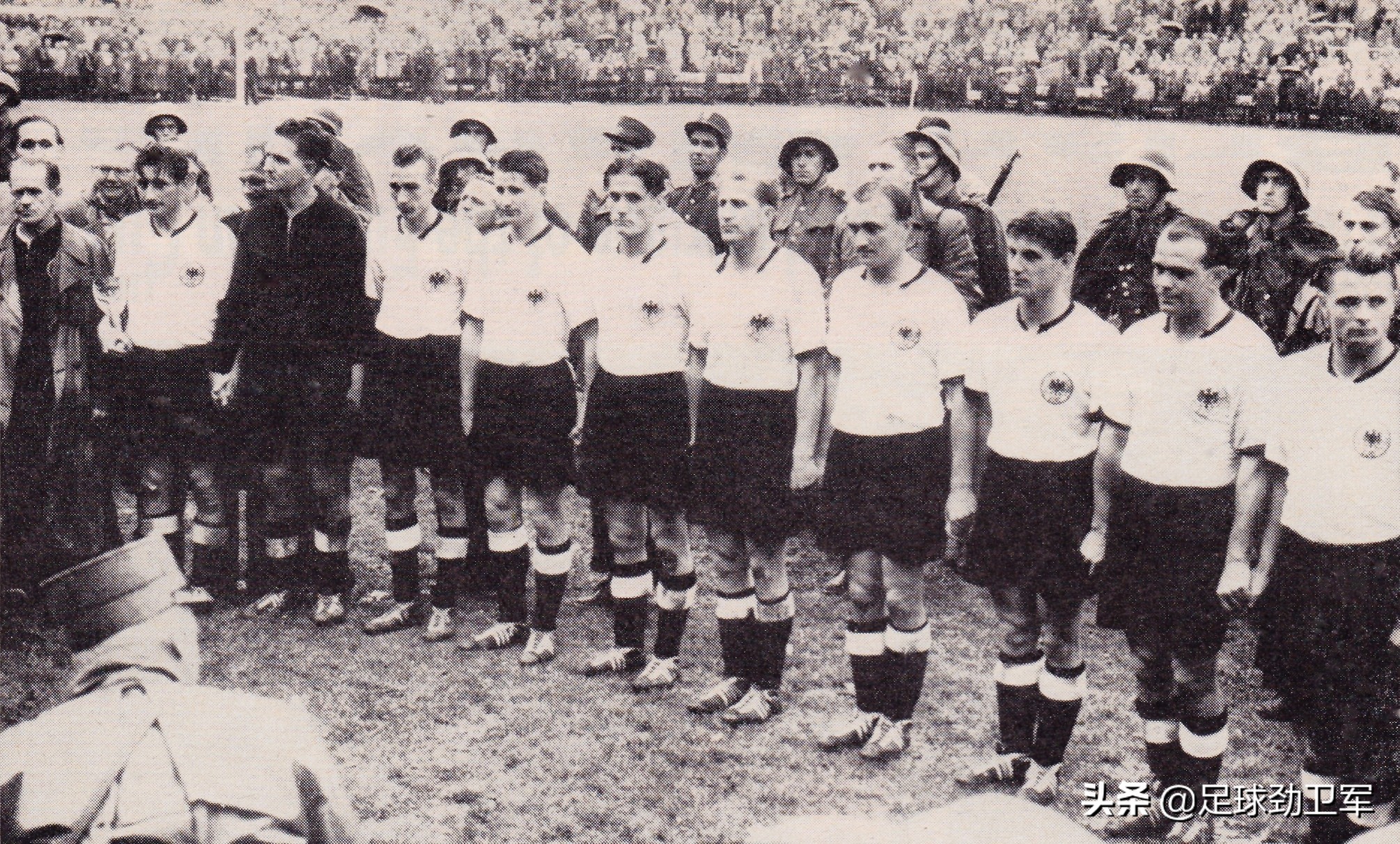 打败国足的第一位洋师傅，夺得1954年世界杯，靠的是*毒冰**？上