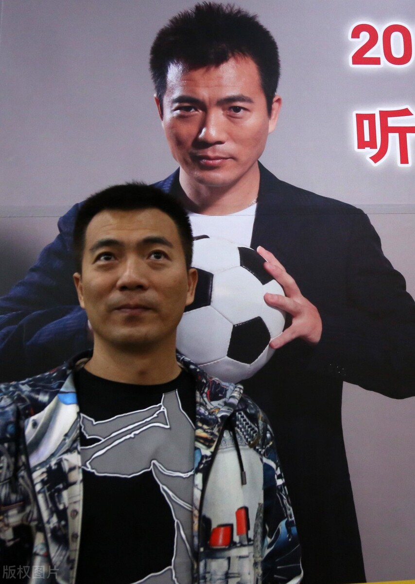 问足球的问题有哪些,李铁临危受命战术思路