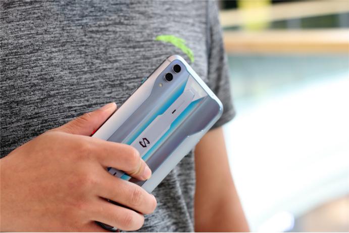 颜值高性价比高的手机,华为2000-3000左右手机推荐颜值高