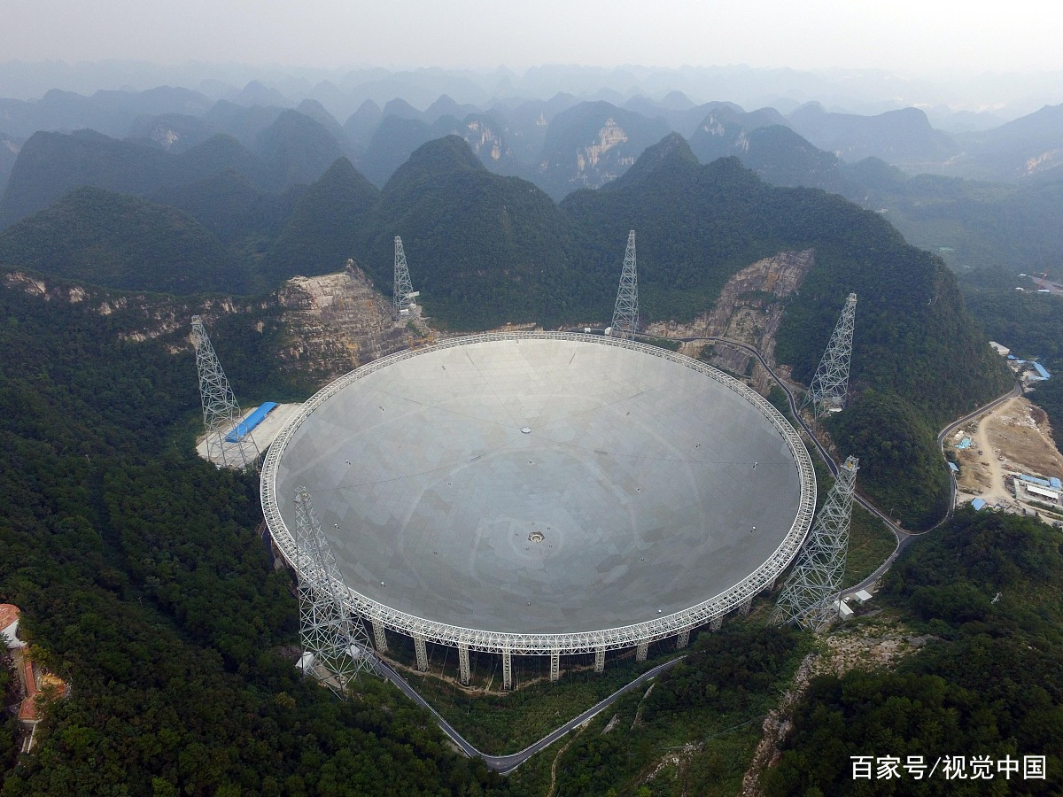 宇宙目前最大的星球直径39亿千米,如果地球是一厘米那么宇宙有多大