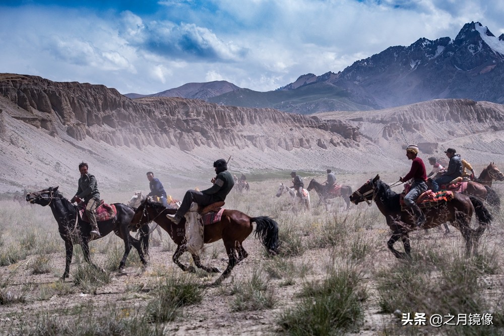 铁血雄鹰全剧,铁血雄鹰全文阅读