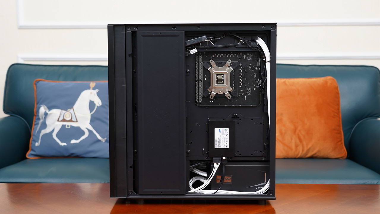 私房钱告急，618用10700K+RTX2080Ti打造了一台2万元的电脑