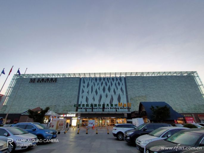 realmeX2评测：普及6400万鹰眼四摄的急先锋