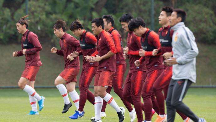 耻辱！外媒疯狂嘲笑中国足球：一身铜臭味，远不如卡塔尔