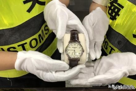 在国外购买百达翡丽需要什么条件,在瑞士买百达翡丽回国怎么交关税