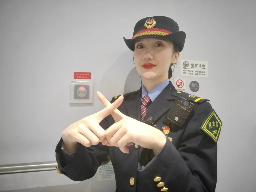 高铁上什么物品不能碰,高铁上有什么设施