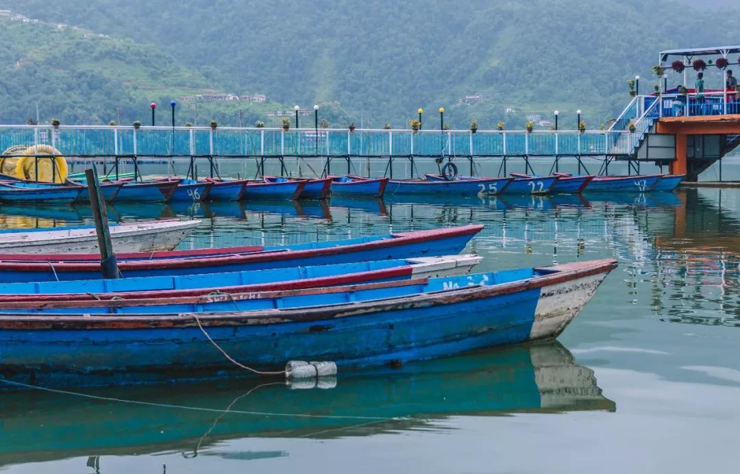 这个微笑国度，见人就夸漂亮，300元就能在天空滑翔