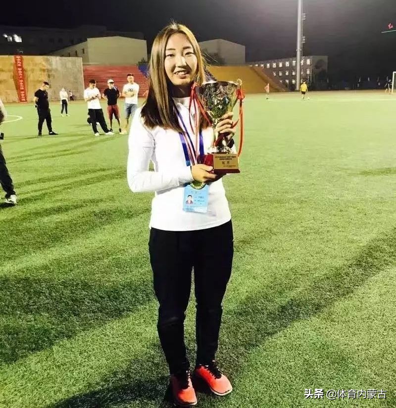 内蒙古足球的骄傲！呼和浩特蒙校女足5名队员入选国家队集训