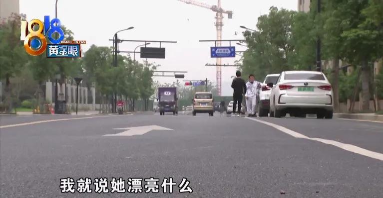 网约车撞了公共设施怎么办,网约车撞路灯杆车头严重损毁