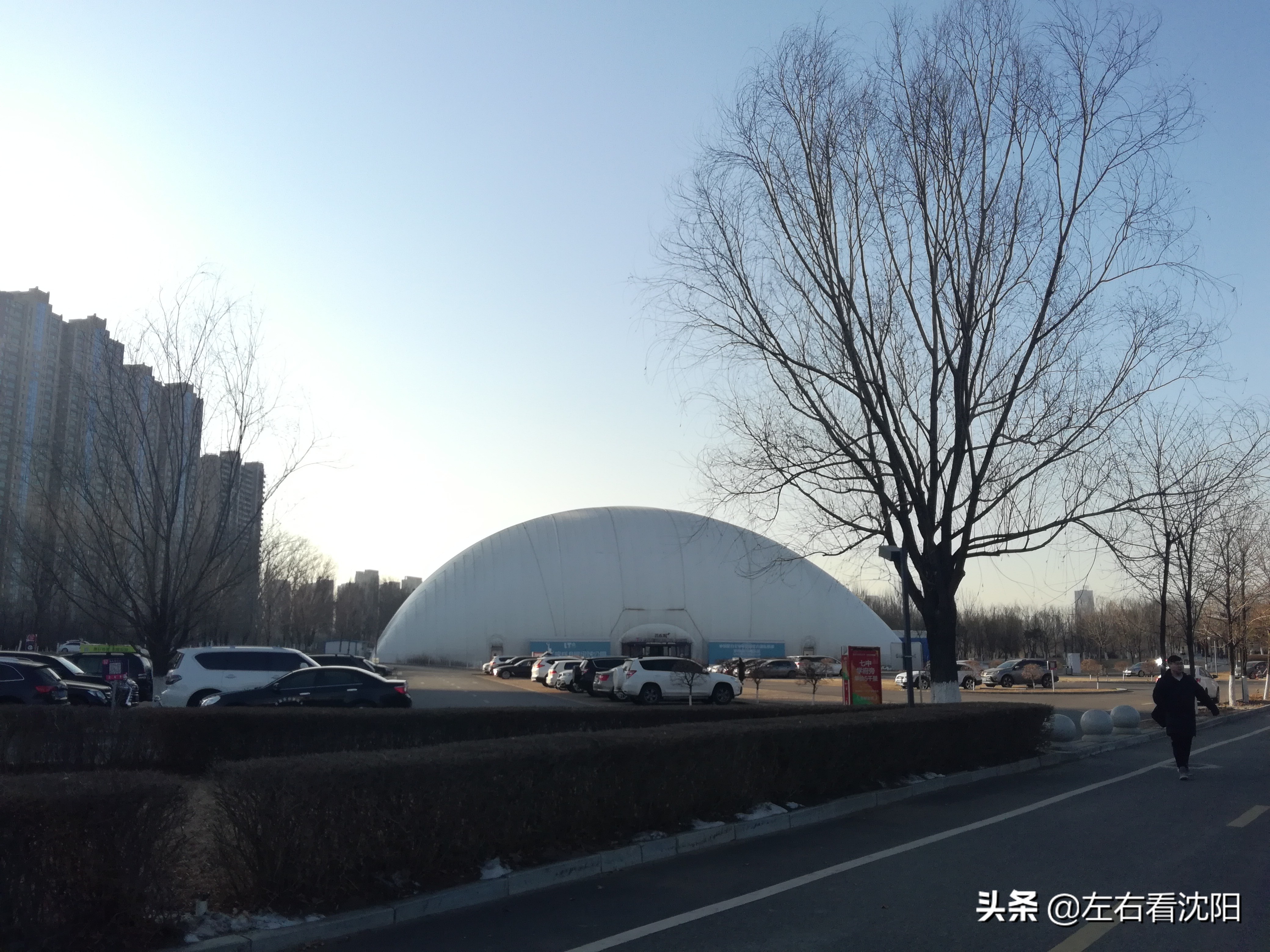 沈阳李铁足球气膜多少钱,沈阳李铁8号足球公园能打篮球吗