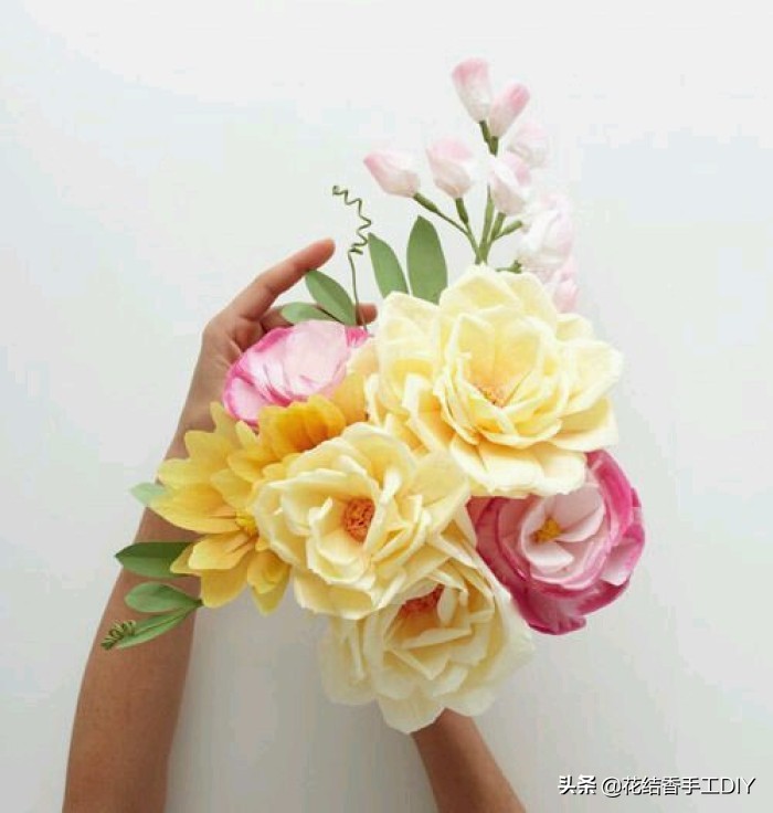 纸艺花手工制作皱纹纸,皱纹纸手工教程简单漂亮