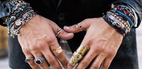 女生最反感的六种男士穿搭,女生最讨厌男生穿搭有哪些