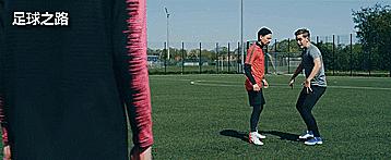 篮球前锋跑位基本功,前锋必会的四种跑位