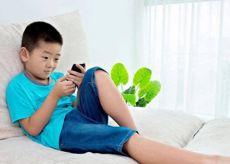 11岁女孩骨骼闭合了还能长高吗,13岁女孩骨缝闭合还能长个子吗