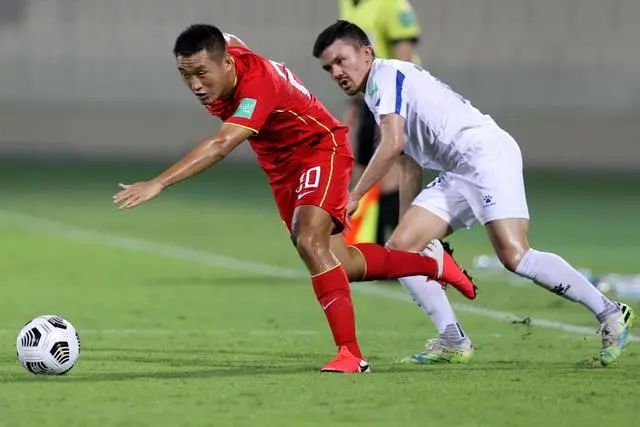 国足2-1逆转泰国取开门红评论,国足2.0赢菲律宾武磊阿兰各入一球