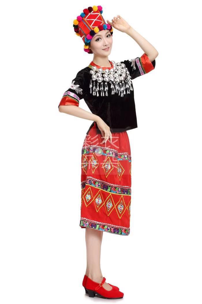 云南民族服饰批发市场昆明,云南民族服装批发一手货源