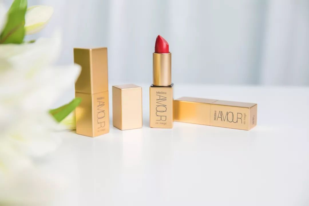 美妆杂志好物,美妆爱用好物