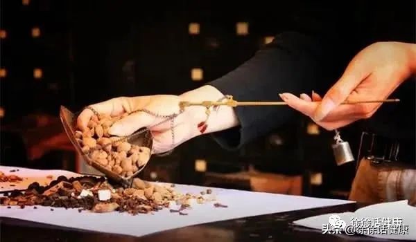 退烧才是真正的开始,中医贴穴位退烧靠谱吗
