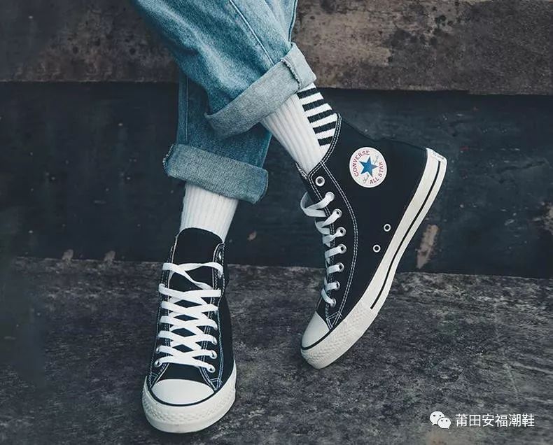 好巧你也穿的这双鞋呀！盘点出去就会看到的鞋系列