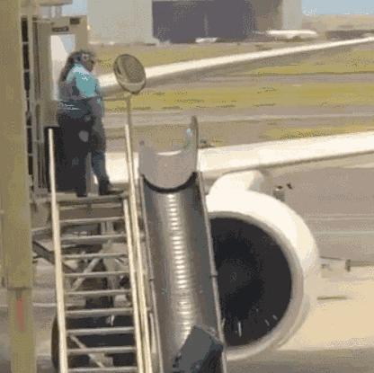 怎么防止行李箱托运被摔,行李箱坏了一点托运摔得更严重