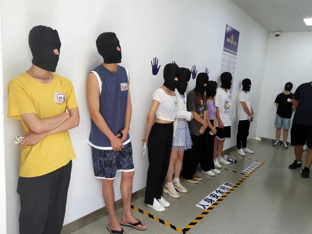 警方破获特大新型网络诈骗,广西警方最新抓获的网络诈骗