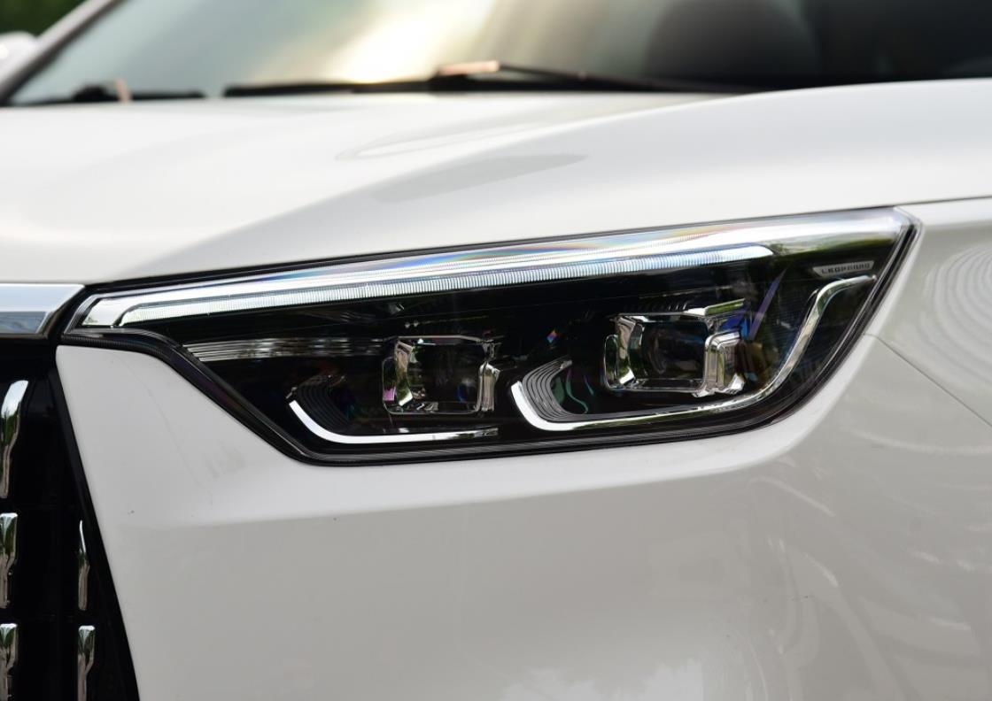十五万落地尺寸最大动力最好的suv,13万落地2.0t车