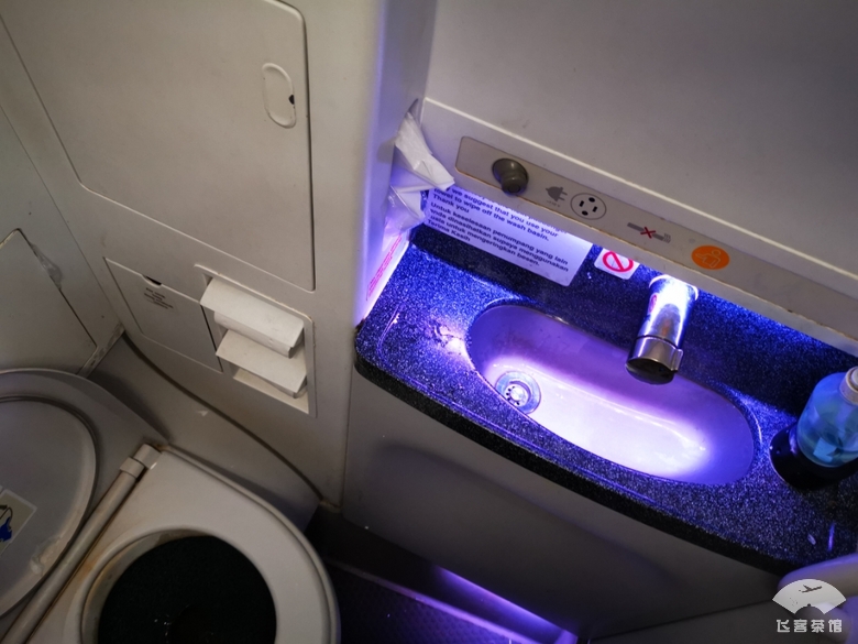 必须为亚航餐饮打call！椰浆鸡肉饭太惊艳了，真正的物美价廉