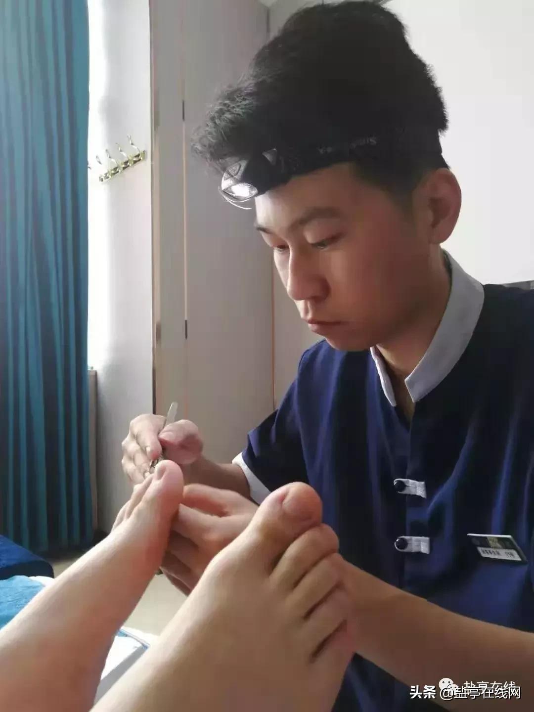 盐亭这家5D影院式养生休闲会所刚开业！就被爆出神操作