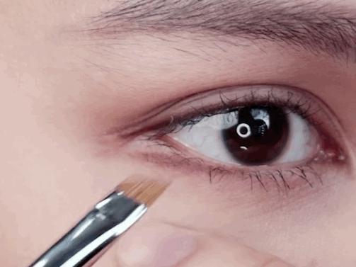 lisa的日系妆容,淡颜系妆容lisa