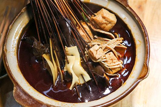 火锅串串香正确吃法,火锅串串店要关注什么