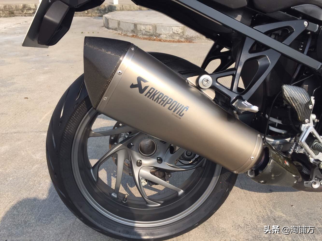 宝马k1300r-nk街车版,宝马街皇绝唱k1300r