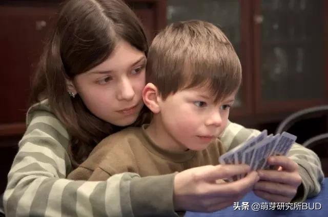适合室内玩的的100个趣味游戏,儿童自己玩的室内游戏推荐