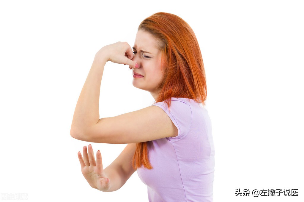 白带发臭一个多月了是宫颈癌吗,女人身体发臭什么病