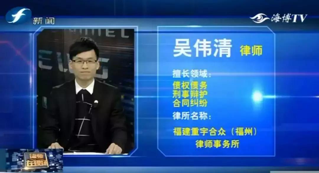 好险|大爷公园漫步，硕大枝条垂直戳下，再偏毫厘后果不敢想！