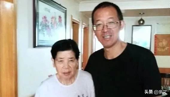 中国最成功的母亲，儿子被北大开除，她帮儿子下海创业成百亿富豪