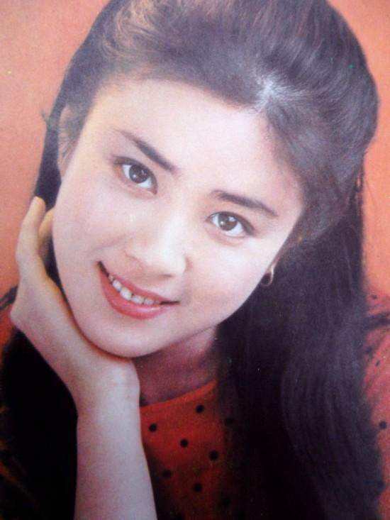 傅艺伟妲己绝美造型,傅艺伟苏妲己妩媚动人