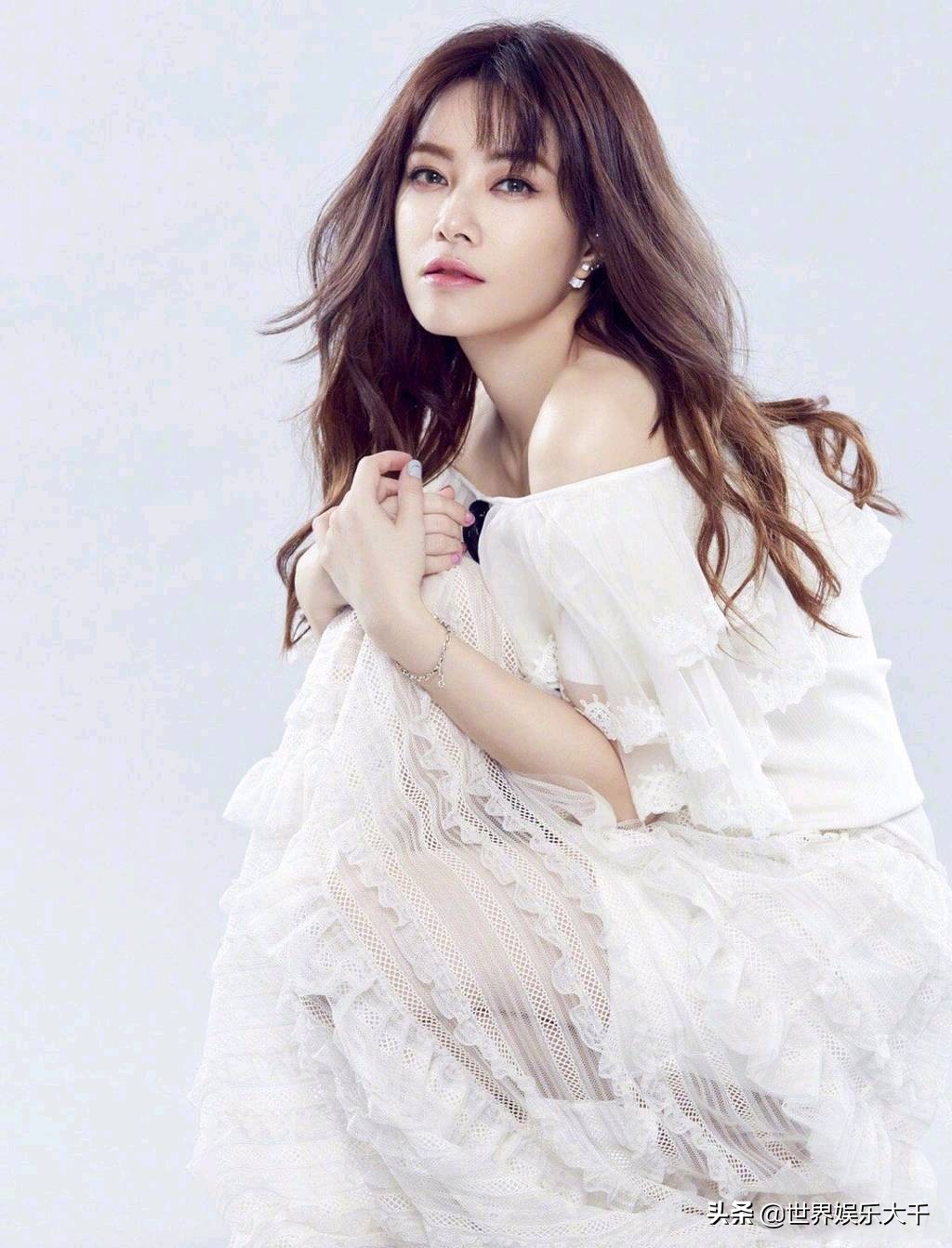 曾爆红如今只能打工的明星徐怀钰,艺人歌手徐怀钰古装照片