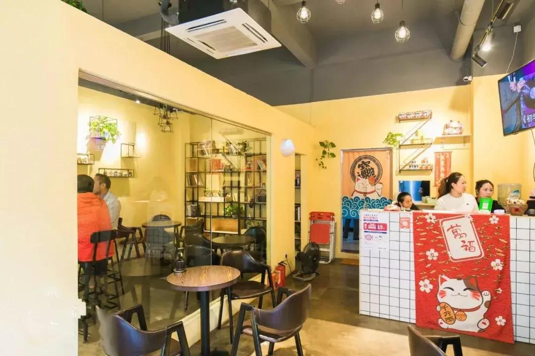 香港的正宗街头港式茶餐厅,香港的正宗港式茶餐厅